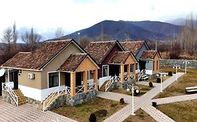 Tulpan Park Hotel